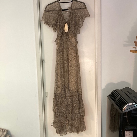 Doen Dresses & Skirts - NWT Doen Antoinette Chamomile Garden Bloom
